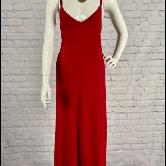 Plus Size V Neck Cami  Red Maxi Dress Size various - Picture 8 of 10